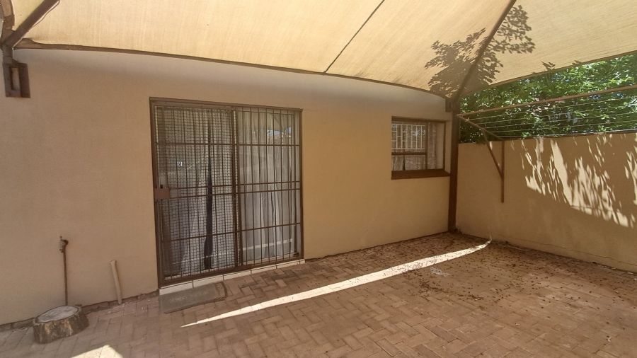 3 Bedroom Property for Sale in Pellissier Free State